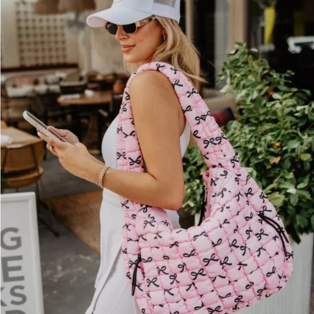 Bow Gym Bag - Picture 3 of 7